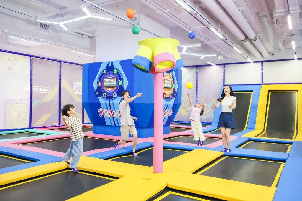 Bouncetopia Olympian City - Play