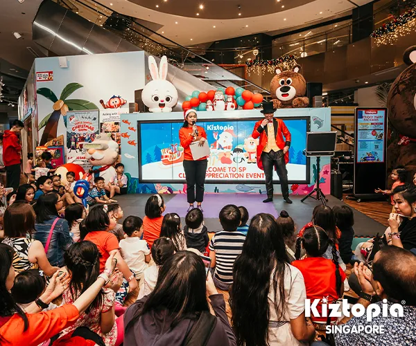 Kids playing in a soft play area at Kiztopia