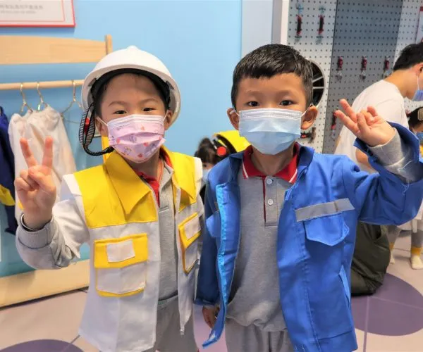 Park Central School Visit 4