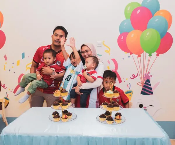 Kids enjoying a party game